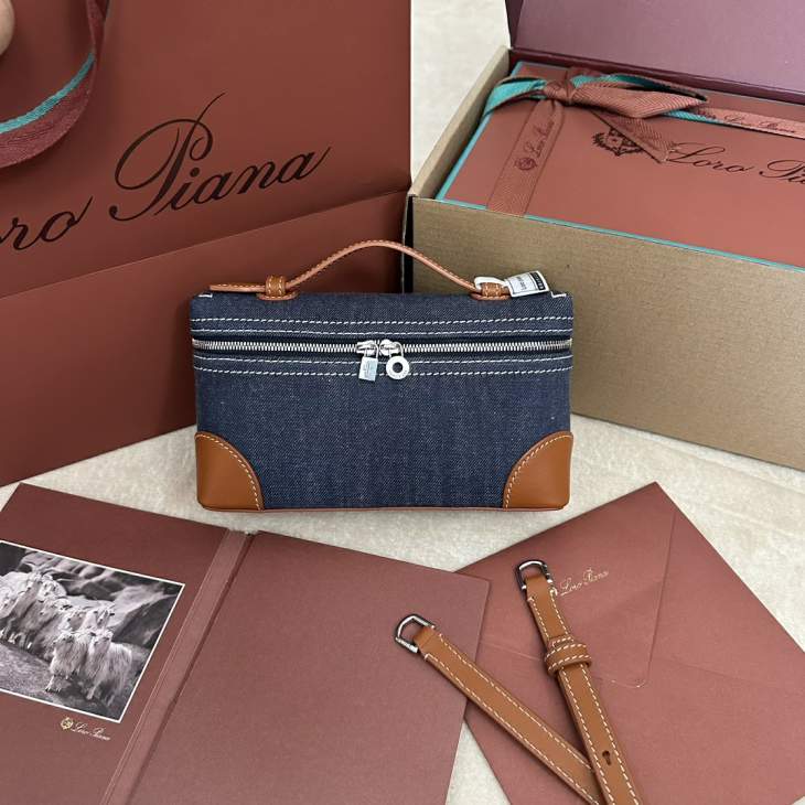 Picture of Loro Piana Handbags _SKUfw194598487fw